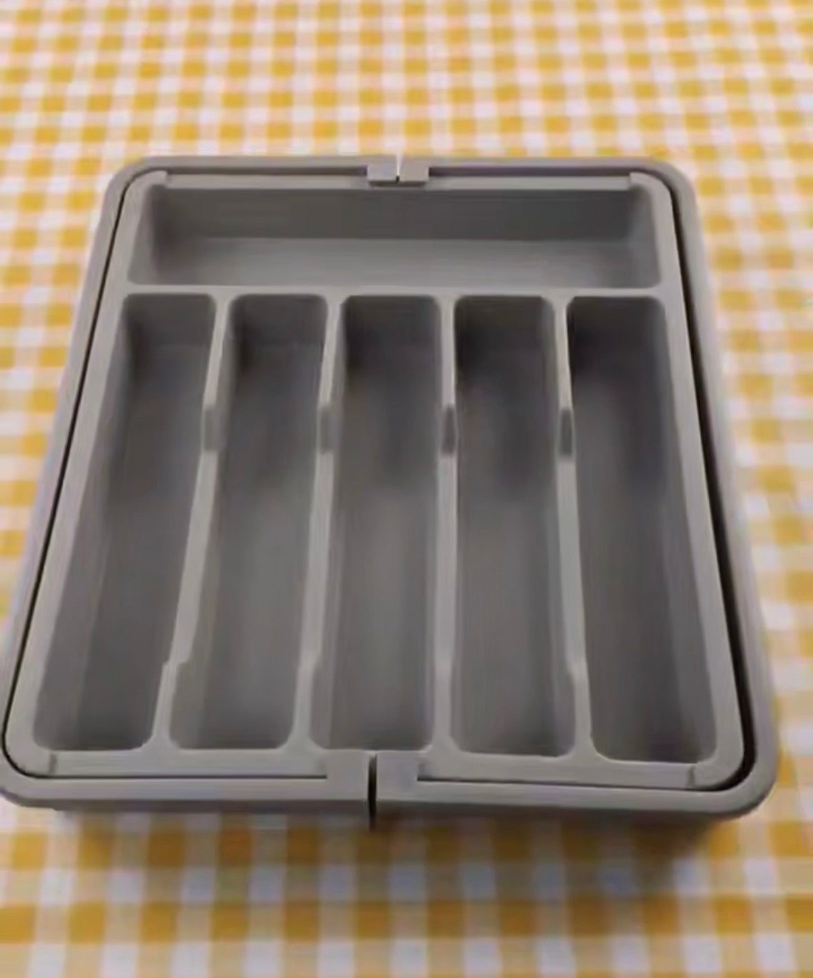 منظم درج معالق المطبخ ا
Kitchen Drawer Organizer
(SHEIN)
