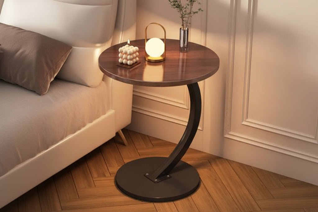 ترابيزة جانبية مودرن حرف C مقوسة | C-Arc Side Table